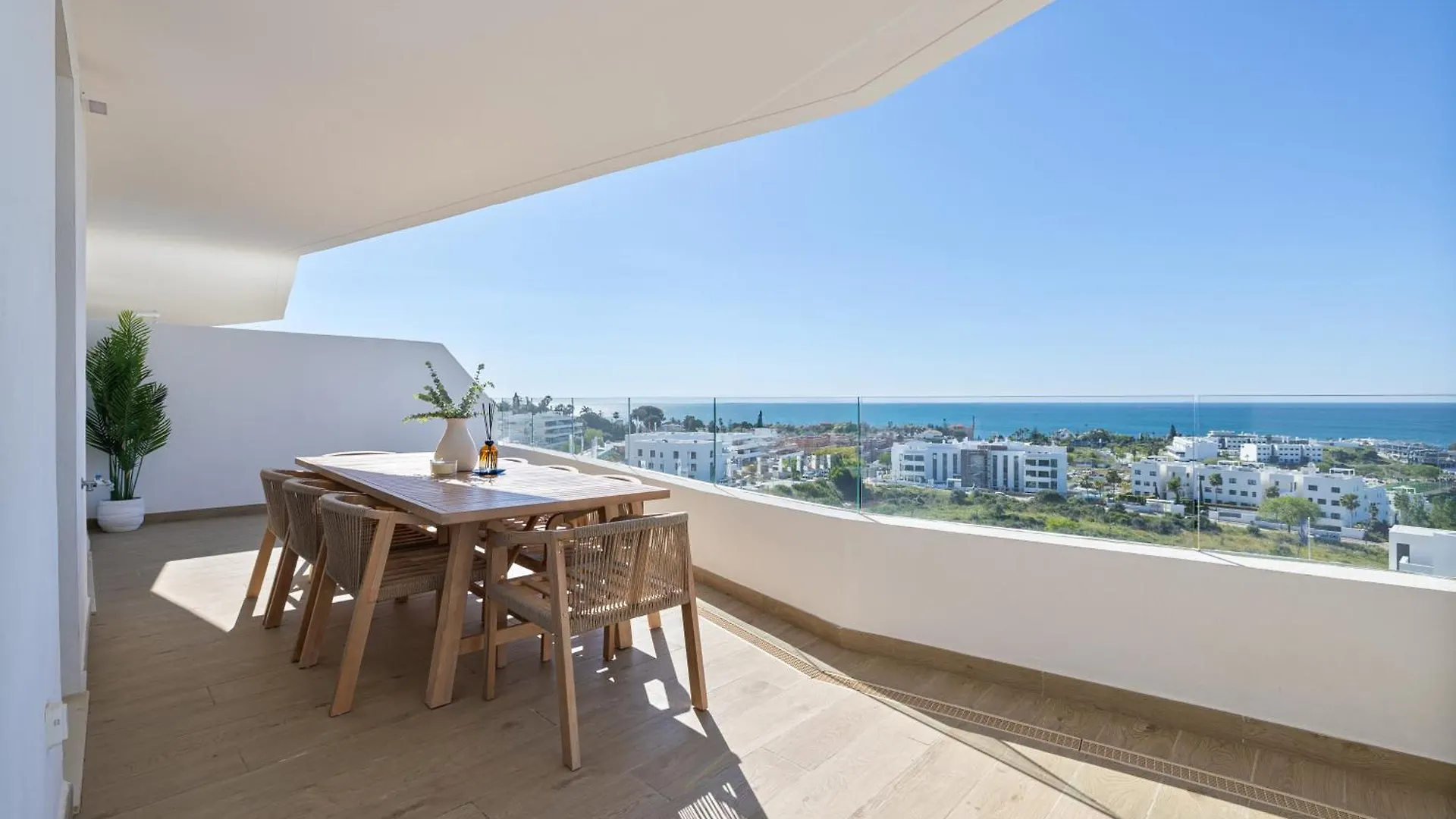 Luxury Penthouse Duplex One80 By Aora Stay Εστεπόνα Διαμέρισμα