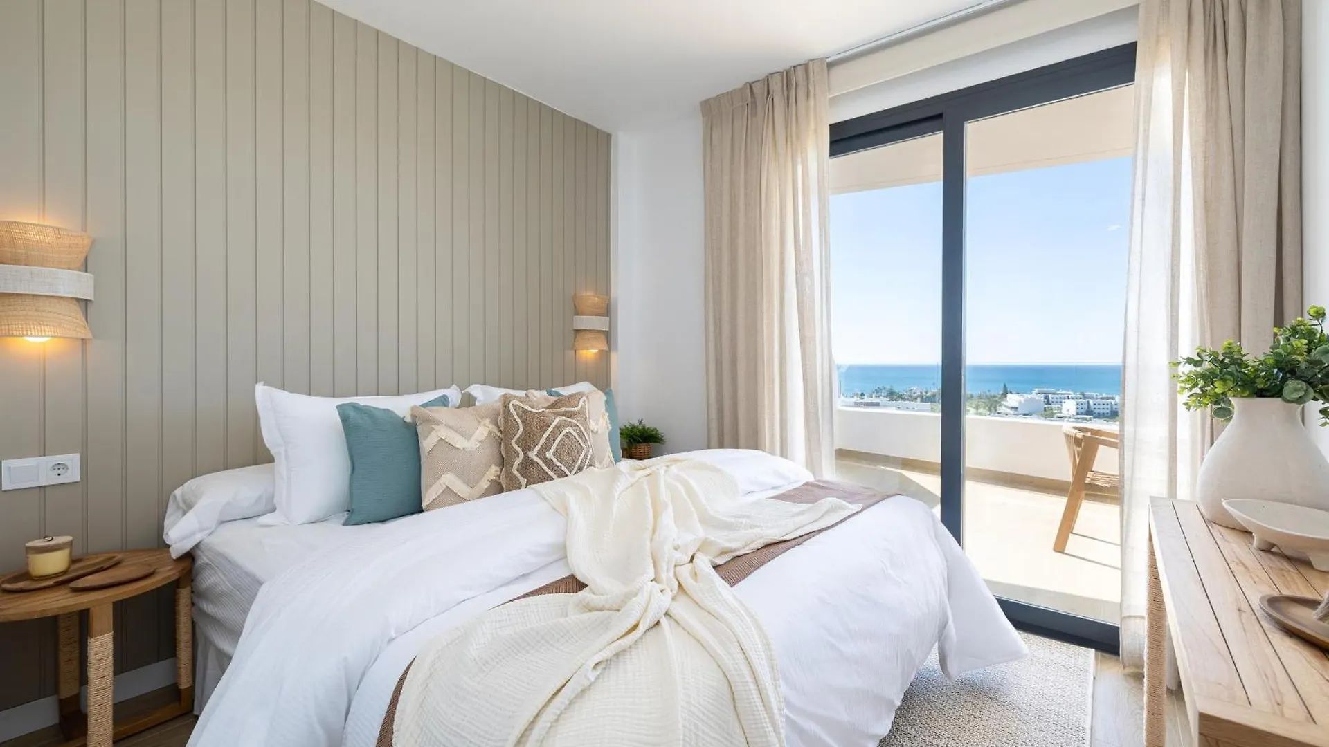 Luxury Penthouse Duplex One80 By Aora Stay 에스테포나